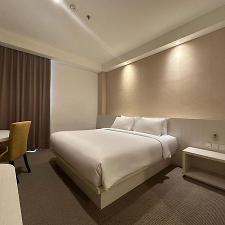Yasmin Hotel Karawaci Tangerang Eksteriør billede