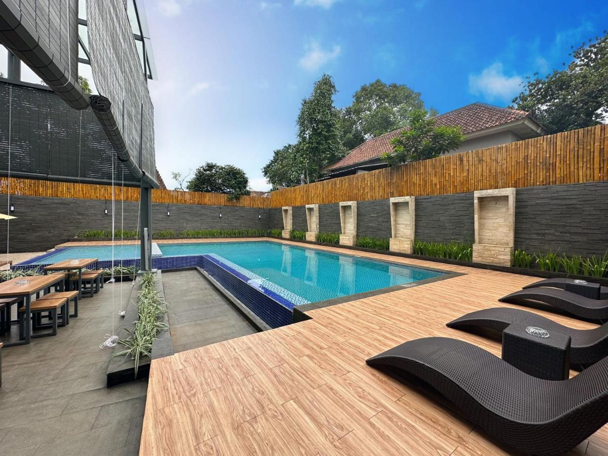 Yasmin Hotel Karawaci Tangerang Eksteriør billede