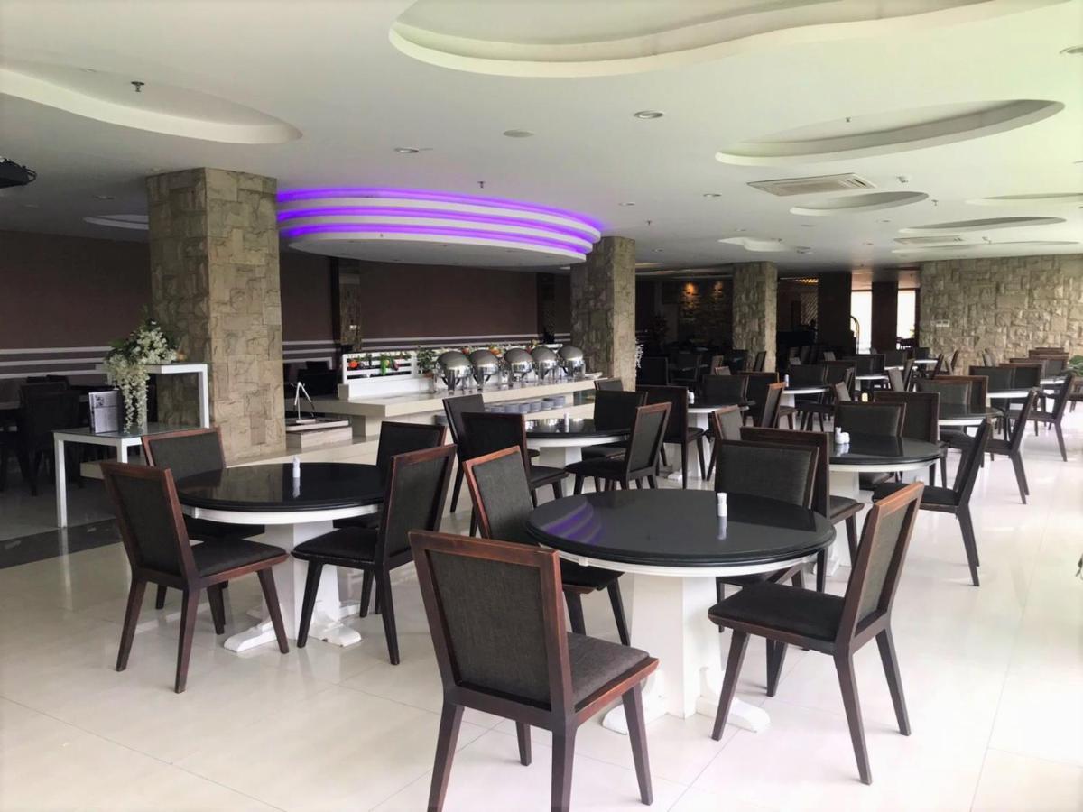Yasmin Hotel Karawaci Tangerang Eksteriør billede